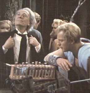 Image 4 of this episode (bridge)