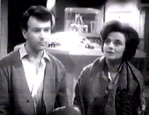 Image 2 of this episode (bridge)