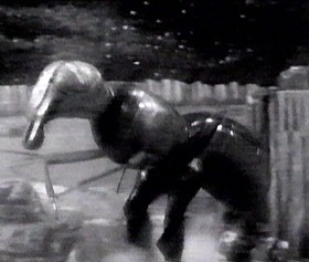 Image 1 of this episode (bridge)