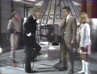 Image 2 of this episode (bridge)