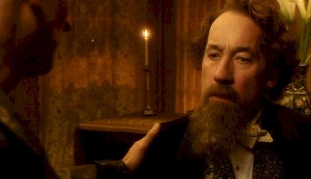 Image 3 of this episode